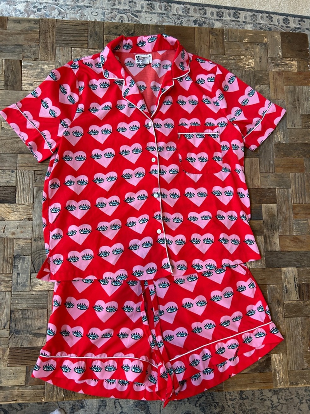 Bouffants & Broken Hearts Pajama Set Size Small